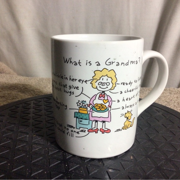 WHAT IS A GRANDMA Ceramic Coffee/Tea Mug American Greetings pre-owned - Picture 2 of 11